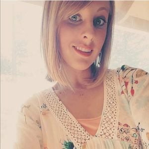 Meet your Posher, Carly